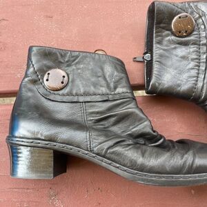 RIEKER Women's Zip Up Biker Ankle Boots Black Leather Size 40 US Size 9